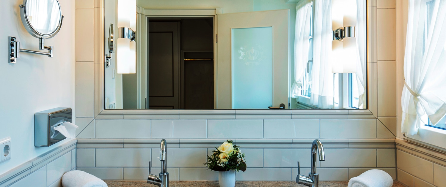 Zur Krone Gottenheim Badezimmer Junior-Suite
