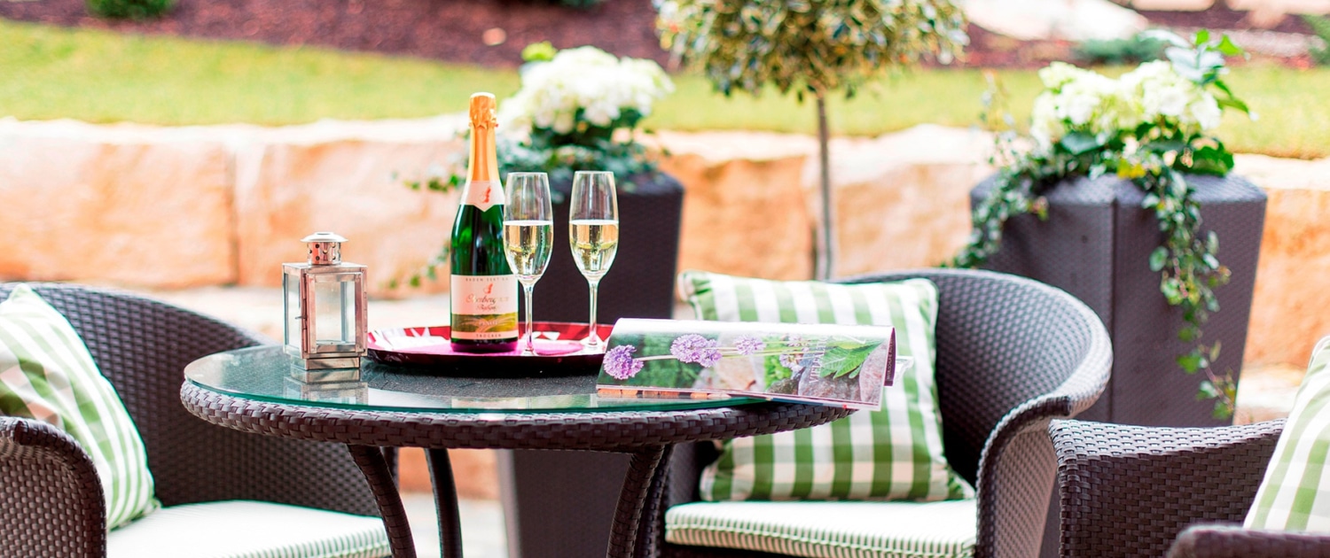 Zur Krone Gottenheim Detailaufnahme Garten Superiorzimmer